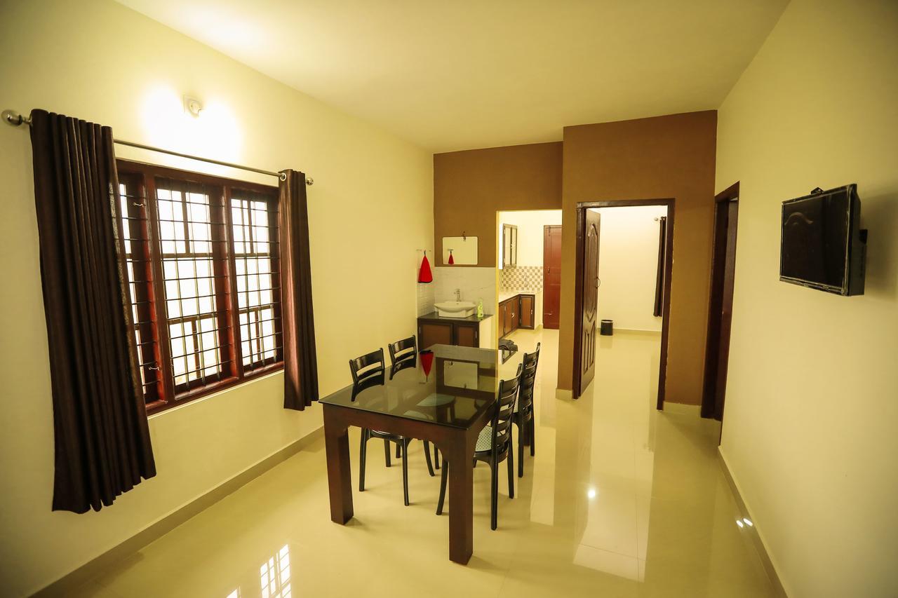 Kananam Retrteat Hotel Todupulai ภายนอก รูปภาพ
